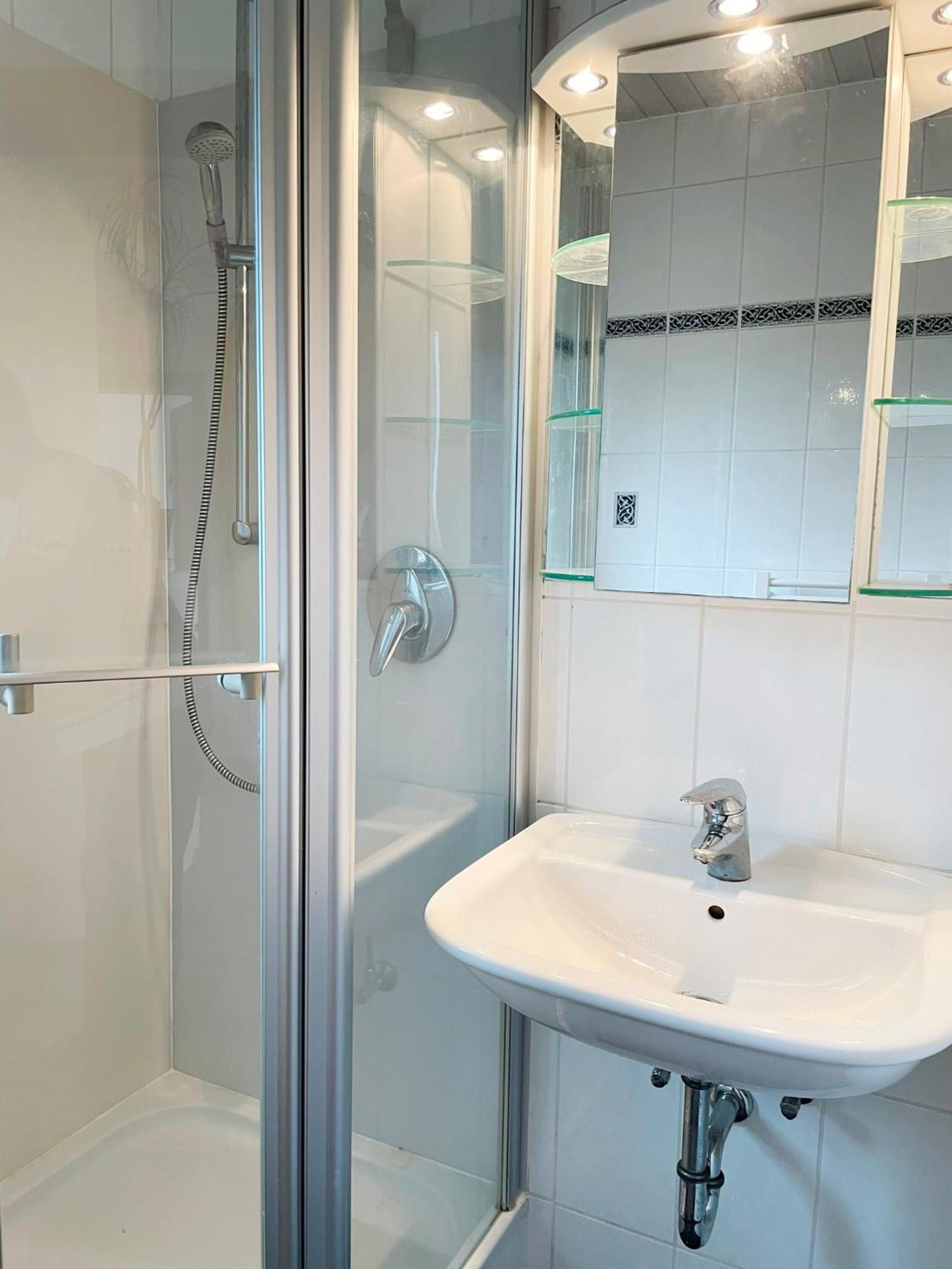 1,5-Zimmer Mit Duschbad, Gartenblick, Kuehlschrank Heroldsberg ภายนอก รูปภาพ